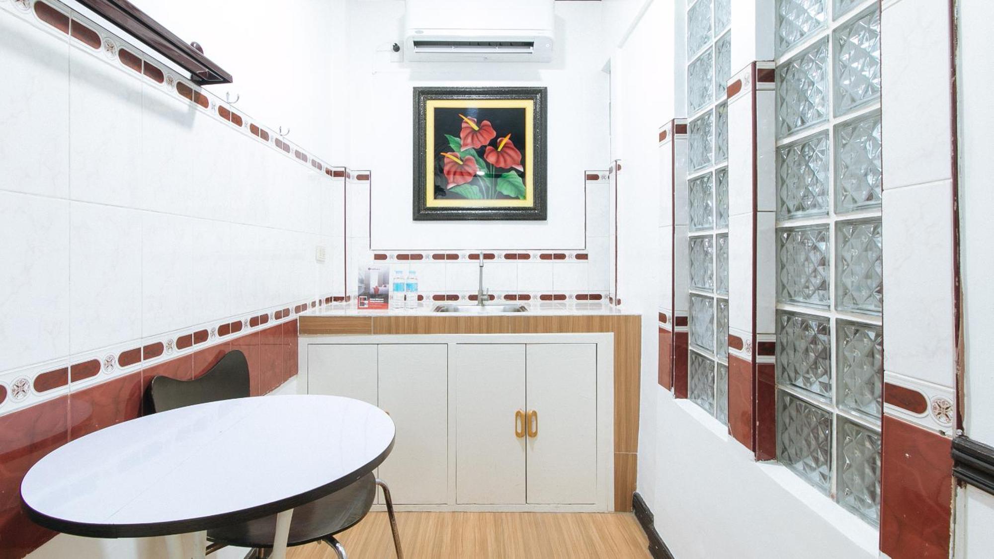 Reddoorz At Plus Villa Gloria Taguig Extérieur photo