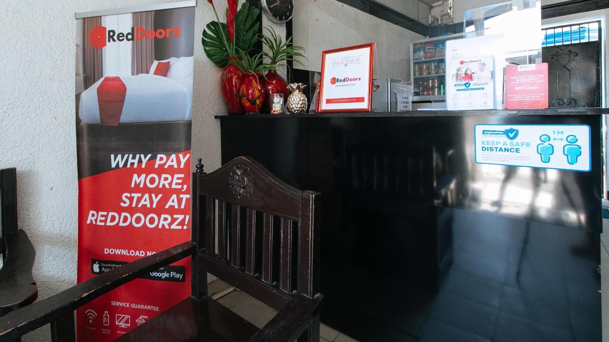 Reddoorz At Plus Villa Gloria Taguig Extérieur photo