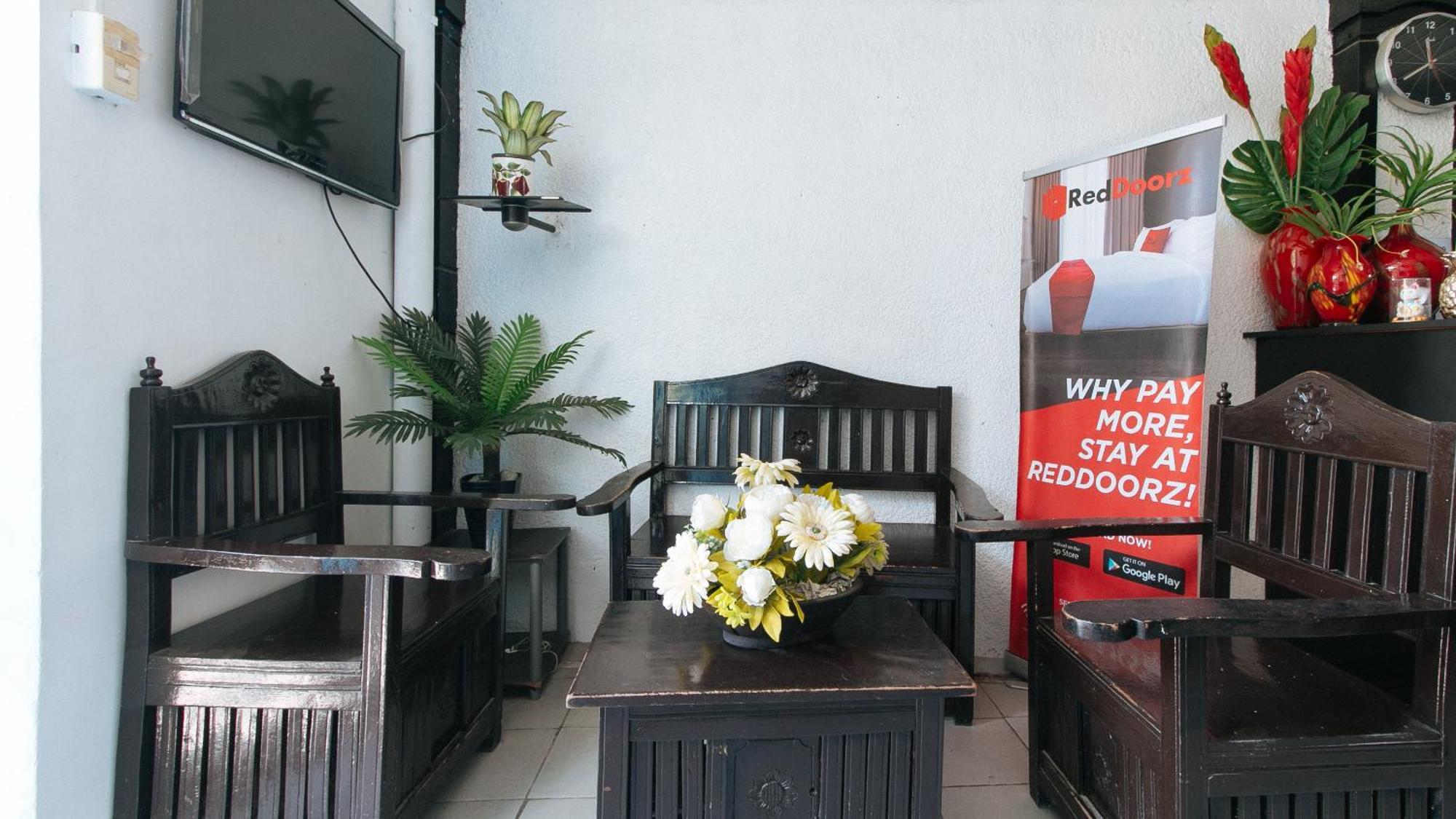 Reddoorz At Plus Villa Gloria Taguig Extérieur photo